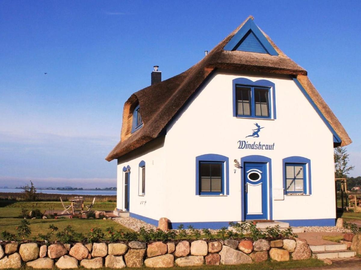 Villa Reetdachhaus Windsbraut Breege Exterior foto